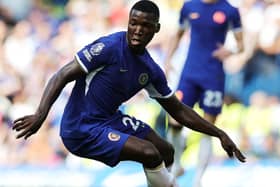 Moises Caicedo of Chelsea runs with the ball during the Premier League match between Chelsea FC and Nottingham Forest  (Photo by David Rogers/Getty Images)