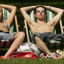 Londoners are in for a treat this weekend with temperatures in the mid 20s predicted