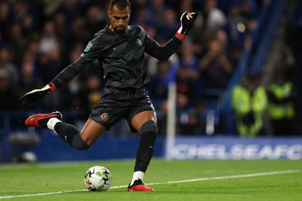 Robert Sanchez takes a goal kick during the English League Cup third round football match between Chelsea and Brighton (Photo by ADRIAN DENNIS/AFP via Getty Images)