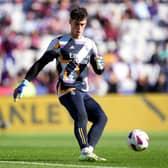 Kepa Arrizabalaga of Real Madrid warms up prior to the LaLiga EA Sports match between FC Barcelona and Real Madrid (Photo by Alex Caparros/Getty Images)