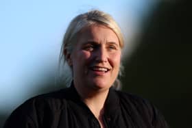  Emma Hayes, Manager of Chelsea, reacts prior to the Barclays Women’s Super League match (Photo by Tom Dulat/Getty Images)