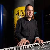 Fabio Tedde, the “Pianist Without Borders,” has been busking on the Underground for 20 years. 