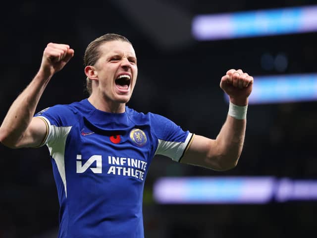  Conor Gallagher of Chelsea celebrates victory at full-time following the Premier League match 