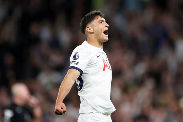 Alejo Veliz of Tottenham Hotspur celebrates following the team's victory during the Premier League match between Tottenham Hotspur and Liverpool