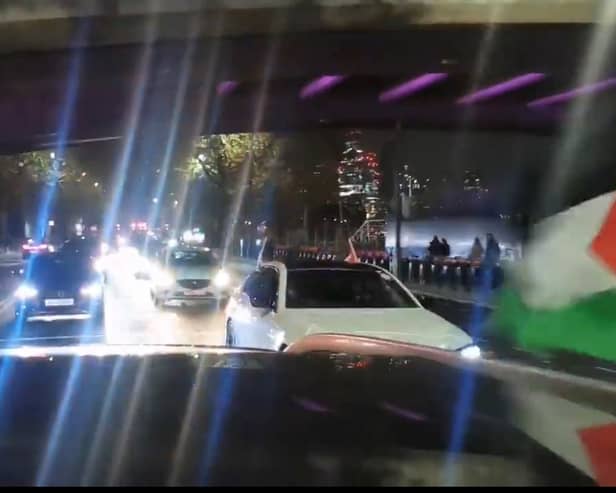 A pro-Palestine convoy travelled from Tower Hamlets to Kensington. (Photo by MPS)