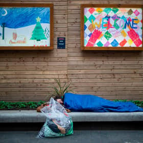 People who had been granted refugee status while staying in asylum accommodation were not being given enough notice to find new places to stay