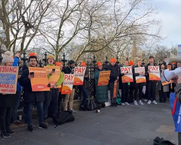 Striking doctors at St Thomas' Hospital in London. (Photo by Jack Abela)