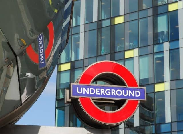 London Underground workers are set to receive a pay rise