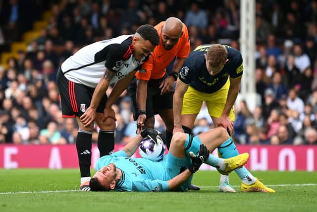 Silva claims Dubravka was instructed to go down following information from Newcastle bench.