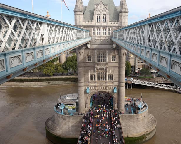Runners will run across and later pass the iconic Thames crossing which is sure to be a memorable moment for many taking part.