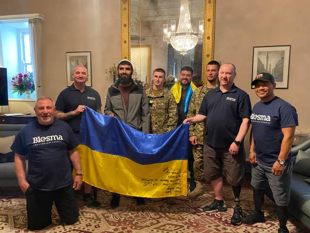 Ukrainian soldiers who will take part in the London Marathon.