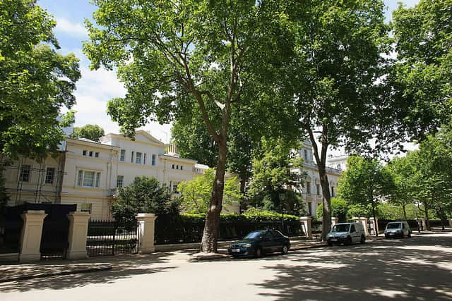 Houses along Kensington Palace Gardens