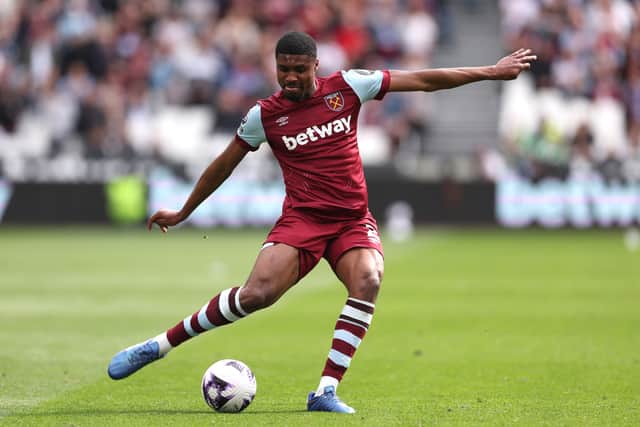 Ben Johnson is on the verge of joining Ipswich Town.