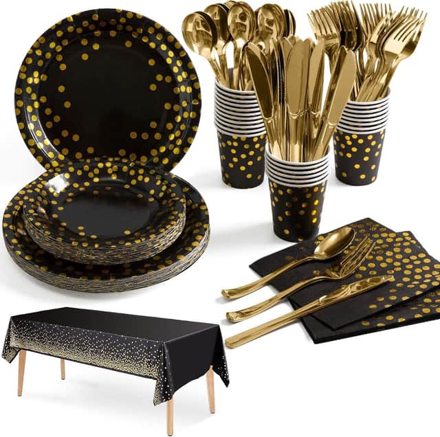 The black and gold Nkaiso Party Tableware Set with 141 items from Amazon
