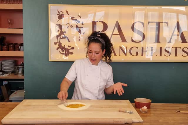Chef Rosanna teaches us how to make Fagottini 