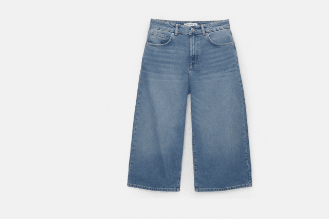 Classic oversized jorts 