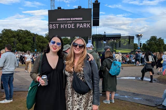 Reporter Lynn Rusk at Shania Twain at BST Hyde Park