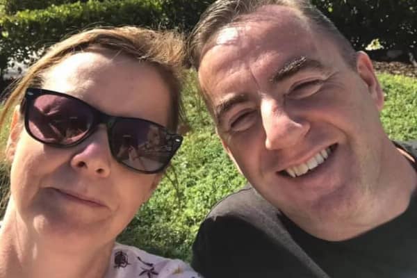 Carol Hunt and her husband, John Hunt (Facebook)