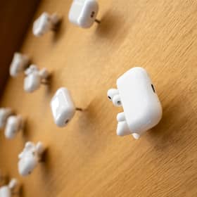 Apple AirPod Pros are among the best early tech deals in Prime Day. Photo: Ming Yeung/Getty Images
