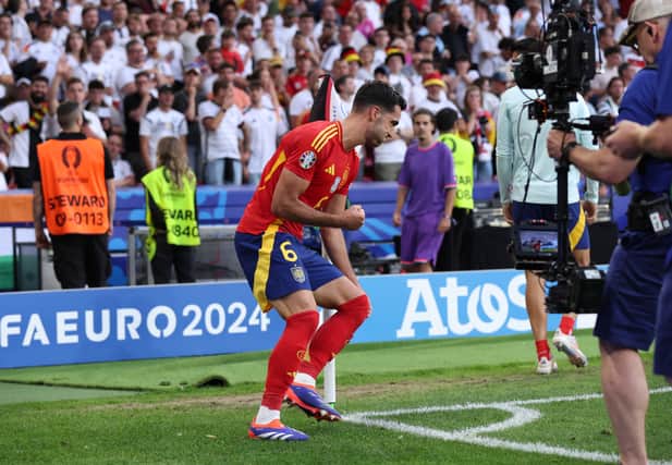 GettyImages-2161157255.jpg?crop=3:2,smar