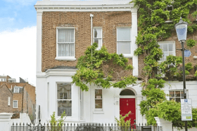 The property was originally built circa 1871 by local builder Jeremiah Little, and has a long history associated with artists,