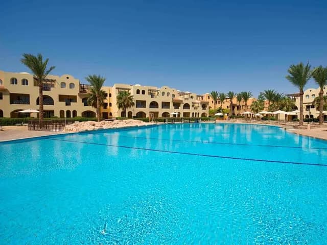 Grab a bargain holiday in Stella Gardens
