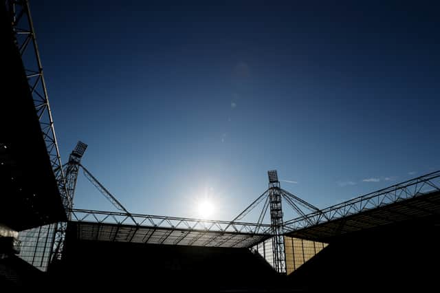 Ryan Lowe has left Deepdale.