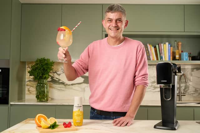 SodaStream teamed up with celebrity bartender Merlin Griffiths on a summer drinks menu