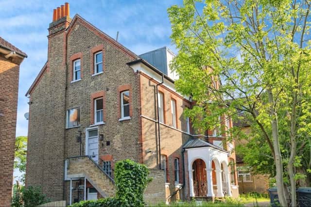 We could definitely see ourselves living in this stylish apartment (with Colin Firth)