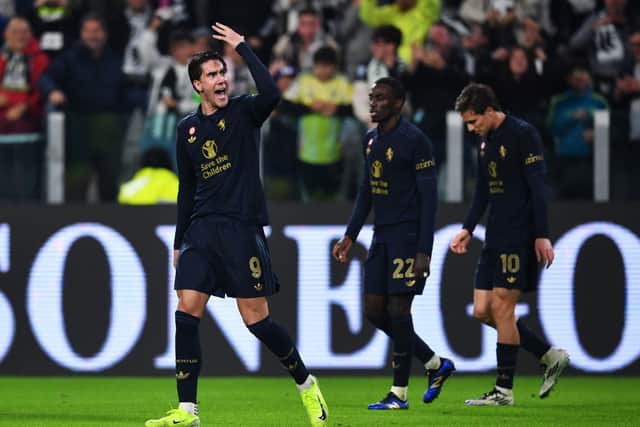 Vlahovic in Serie A action for Juventus vs Lazio