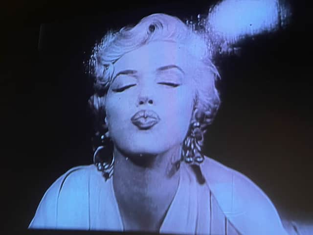 There are many screens with videos of Marilyn's most iconic moments