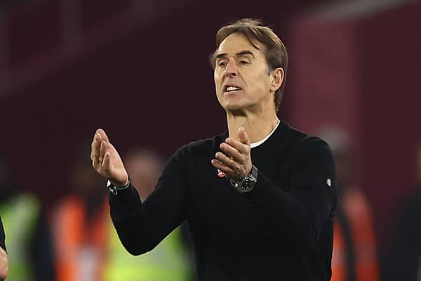 West Ham United's Spanish manager Julen Lopetegui gestures on the touchline during the English Premier League football match between West Ham United and Everton at the London Stadium