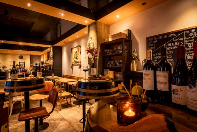 Reineta, the wine bar.