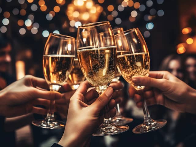 What time are pubs allowed to open on New Year's Eve - including Wetherspoons, Greene King and more (Photo: Oleksandr Blishch - stock.adobe.com)
