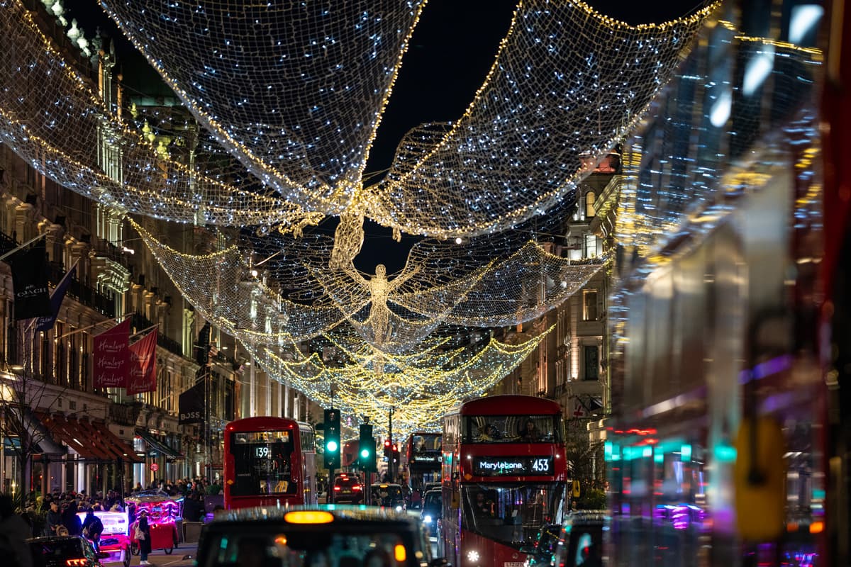 When do the Christmas lights come down in London?