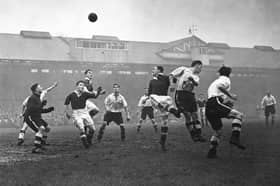 21st January 1939:  Fulham play before their biggest inter war support of 69,987 fans as they play Chelsea at Stamford Bridge in an FA Cup tie. 
