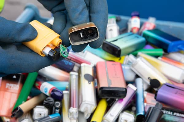 Thousands of vapes seized daily