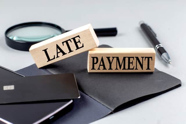 50,000 small businesses collapse every year due to late payment