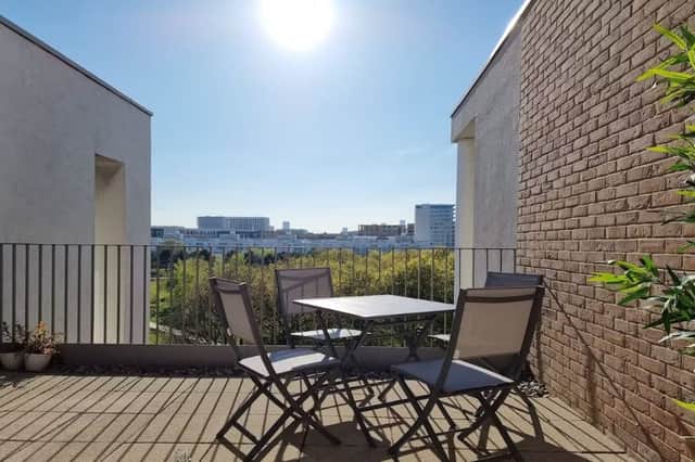 Suncatcher terrace