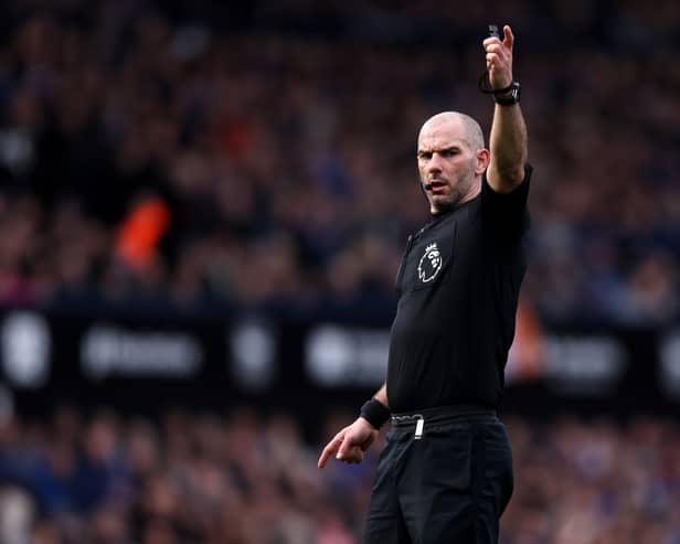 Tim Robinson is in charge at Loftus Road this weekend.