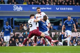 Beto almost won a penalty against the Hammers