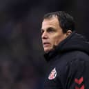 Regis Le Bris is finishing the Championships season without Mike Dodds.