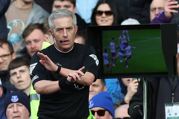 Darren Bond rules out a penalty as Everton host West Ham.