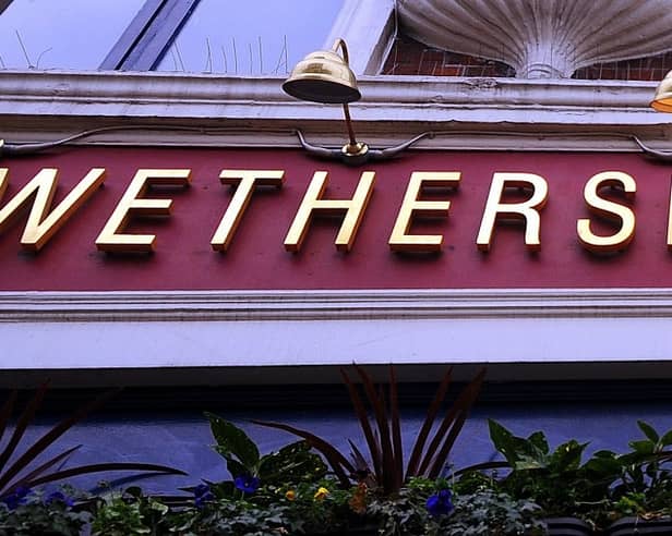 Wetherspoons Easter 2025 opening hours