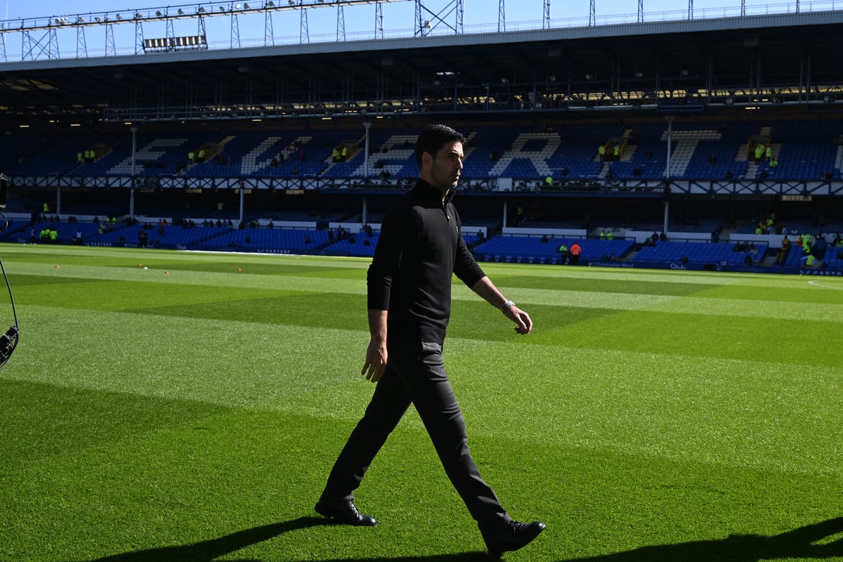 Arsenal in 'talks' over experienced winger transfer amid positive contract update