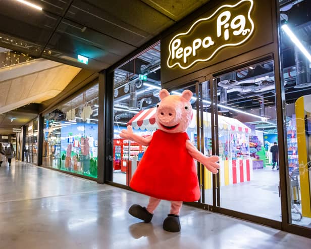 Mummy Pig is having an epic gender reveal at Battersea Power Station 