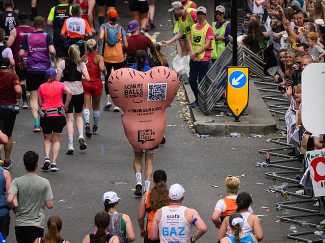 Brave runner takes on London Marathon dressed as a giant testicle 