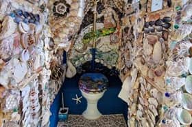 Take a look inside this Londoners magical grottoloo! 