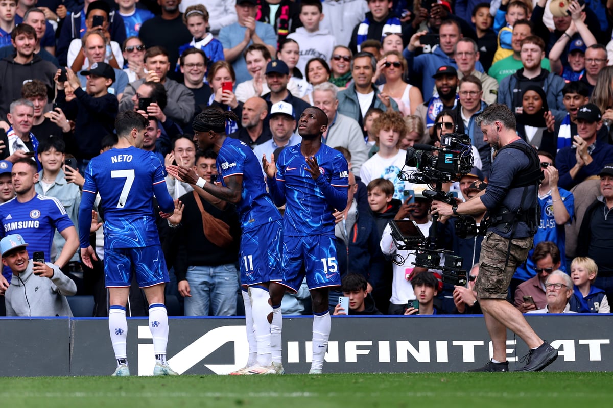 Premier League Prize Money: How much Arsenal, Chelsea and Crystal Palace would receive if season ended now