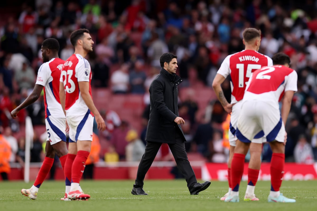 Jamie Redknapp spots 'hidden flaw' that cost Arsenal in Premier League title race